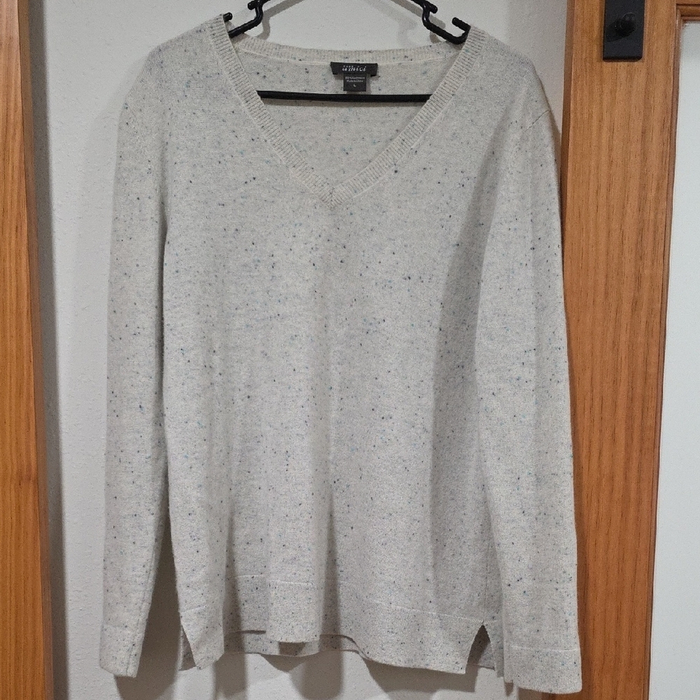 Cashmere Speckled V-Neck Sweater